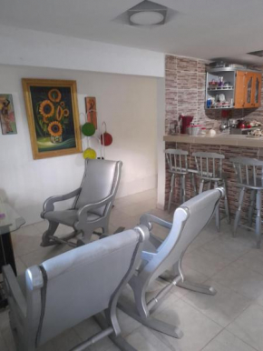 3 NOCHES MINIMAS DE ESTANCIA APARTAMENTO 4 PERSONAS AIRE ACONDICIONADO